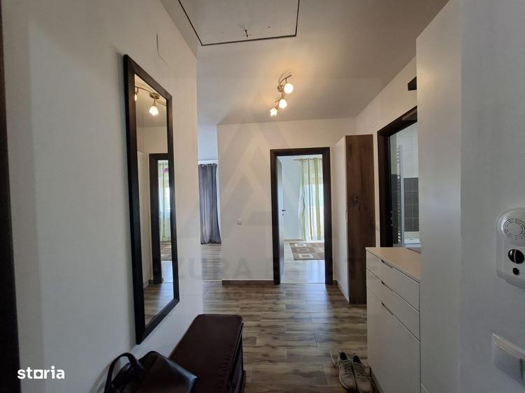 Apartament cu 3 camere, mobilat în Central