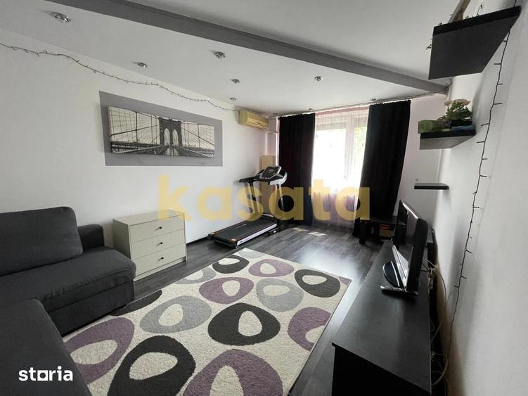 Apartament cu 2 camere decomandat în Ozana