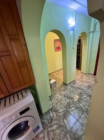 Apartament cu 2 camere decomandat în Radu Negru