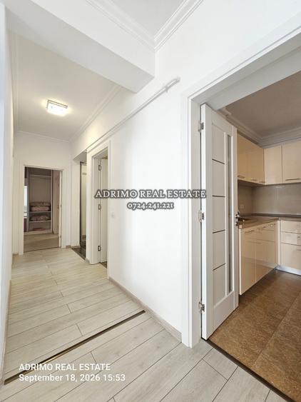 Apartament cu 3 camere semidecomandat în Gara