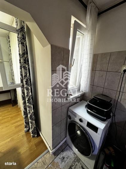 Apartament 2 camere de vanzare zona Micro 6, str. Batiz - 7