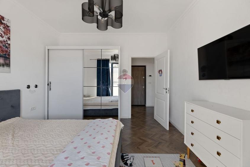Apartament cu 3 camere decomandat, mobilat în UTA