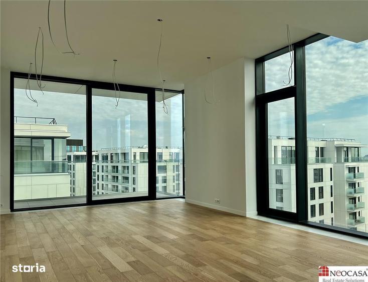 Apartament cu 4 camere în Rahova