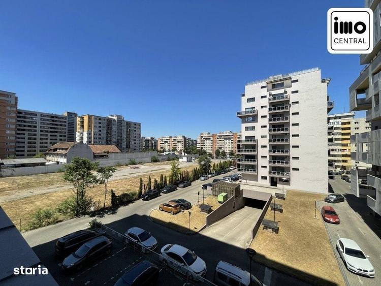 Spațiu comercial, de 200 mp, în Central