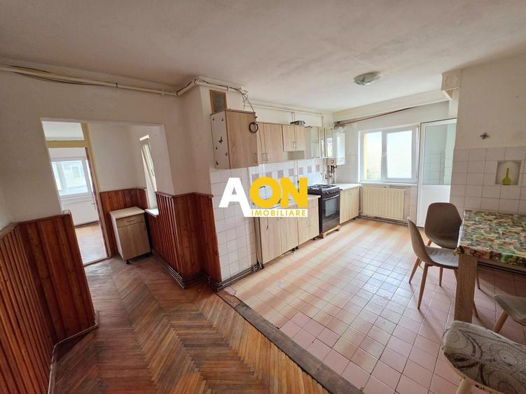 Apartament 2 camere, etaj 1, decomandat, 57 mp utili, 2 balcoane, boxa - 6