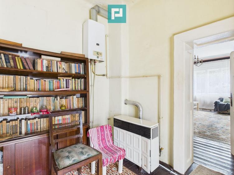 Casă individuală cu 3 camere cu Teren 240 Mp în Pârneava