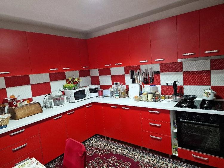 Casă cu Teren 565 Mp în Brebu