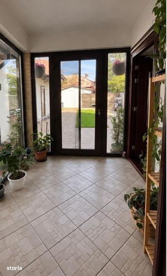 Casă cu 4 camere cu Teren 421 Mp în Cernica