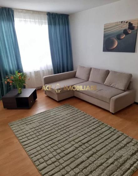 Apartament cu 2 camere semidecomandat, mobilat în Titan