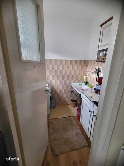 Garsonieră decomandată în Central