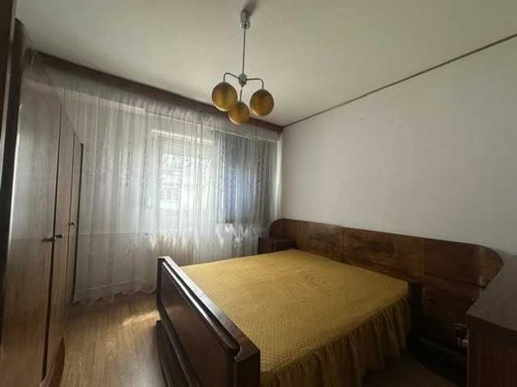 Apartament cu 2 camere semidecomandat în Universitate