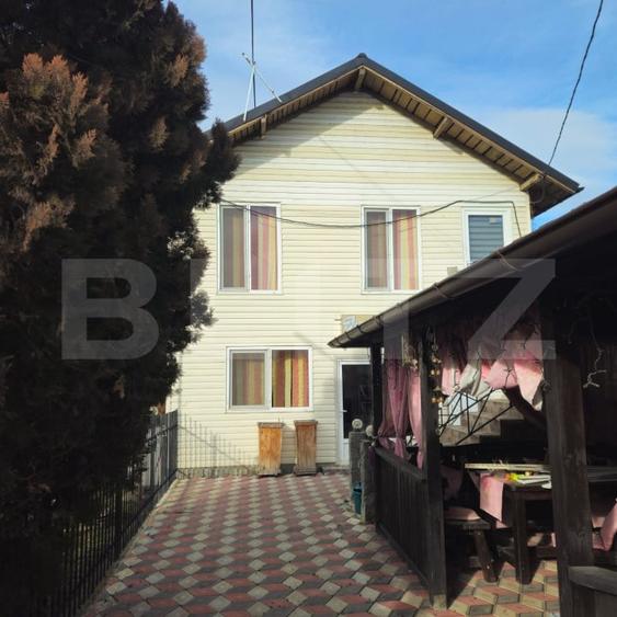 Casă individuală cu 7 camere cu Canalizare în Exterior Vest