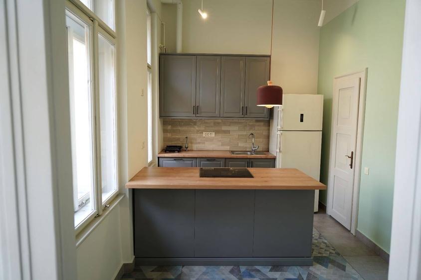 Apartament cu 3 camere în Central