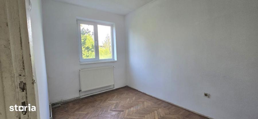 Vanzare Apartament 4 camere | Aleea Trandafirilor Targoviste - 8