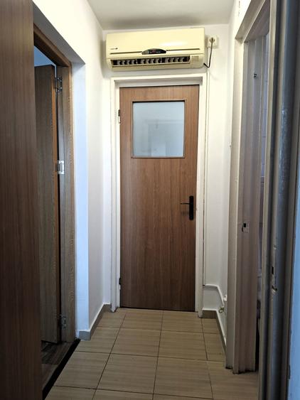 Apartament cu 2 camere decomandat în Drumul Taberei