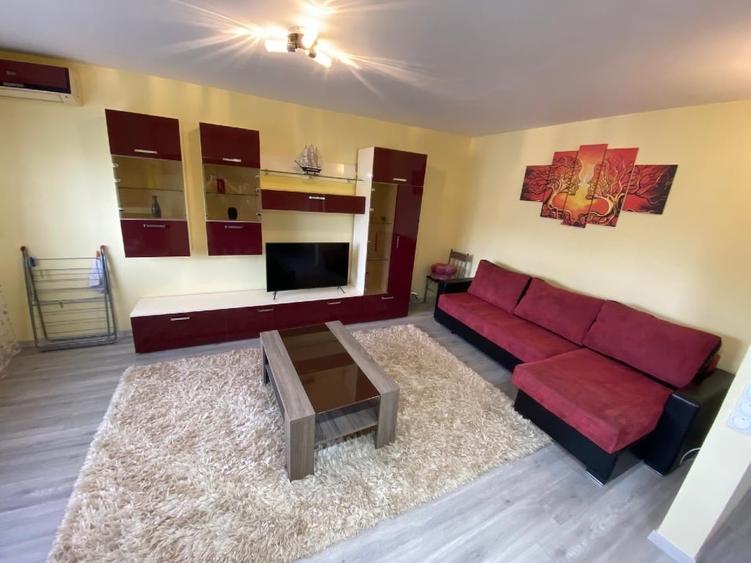 Închiriez apartament 2 camere - 1