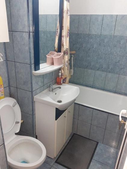Garsonieră decomandată în Ostroveni