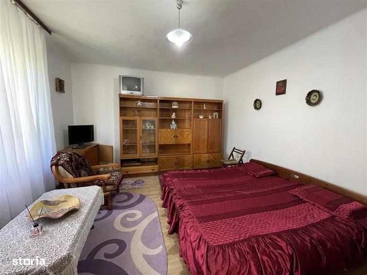 Casă cu 4 camere cu Teren 513 Mp în Șura Mică