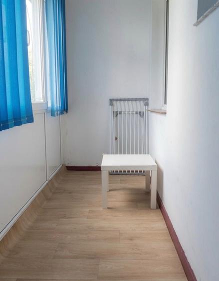 Garsonieră decomandată în Sud