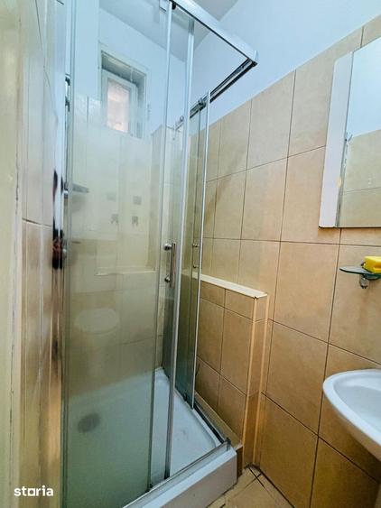 Apartament cu 3 camere în Andrei Mureșanu