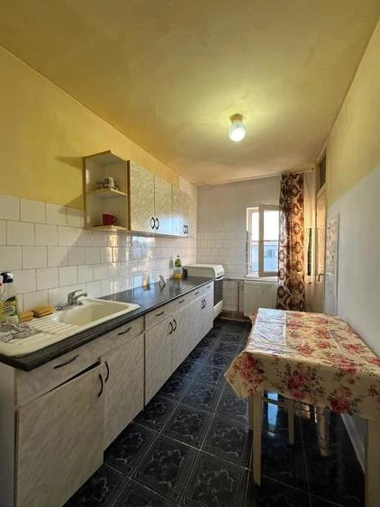 Apartament 3 Camere Decomandat | zona Iulius Mall - 6