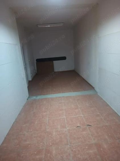 Spațiu comercial, de 300 mp, în Pașcani