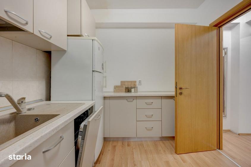 Apartament cu 3 camere, mobilat în Dorobanți