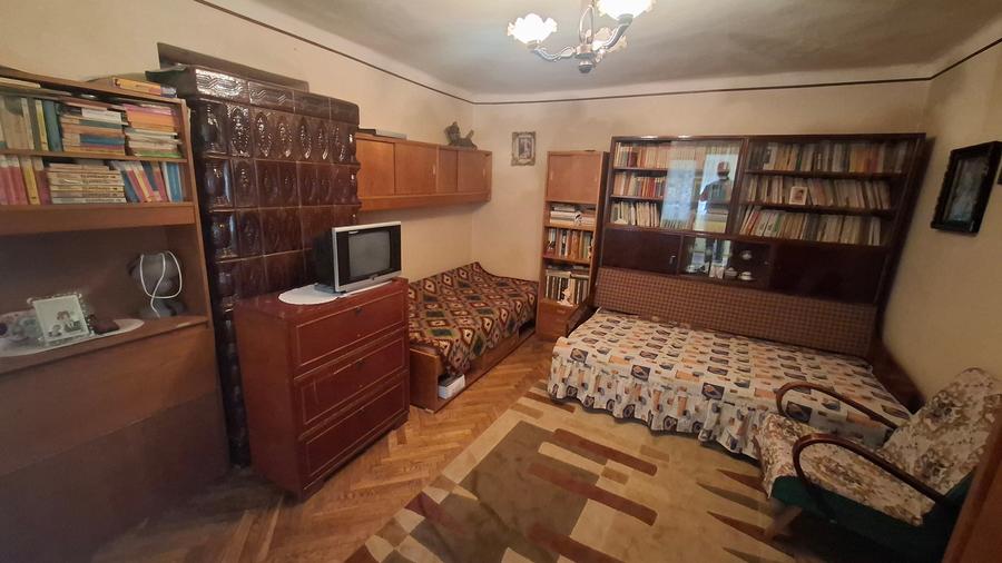 Casă individuală cu 3 camere cu Canalizare în Orăștie