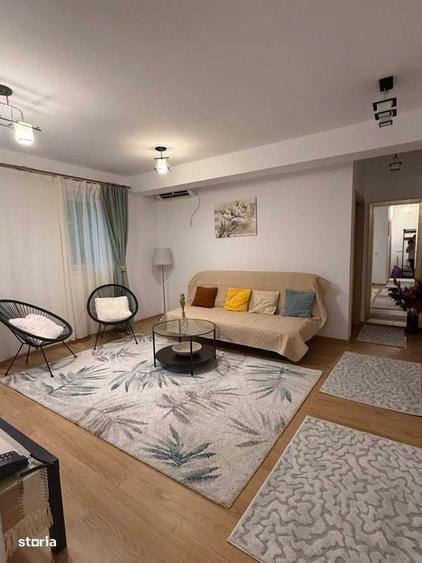 Apartament cu 2 camere semidecomandat în Apărătorii Patriei