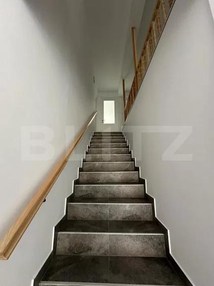 Duplex cu 5 camere cu Canalizare în Corunca