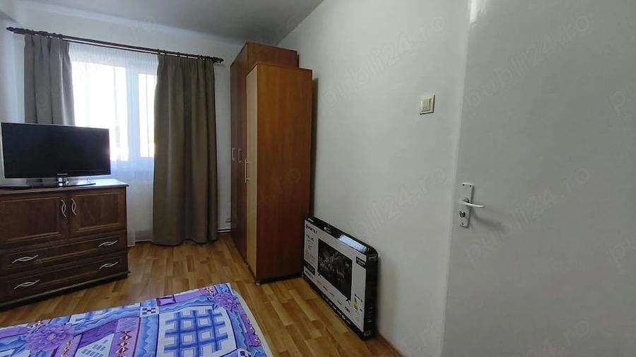 Apartament cu 2 camere semidecomandat în Gojdu