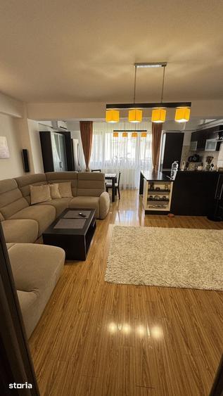 Apartament cu 3 camere decomandat în Valea Rosie