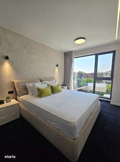 Apartament cu 4 camere decomandat în Exterior Vest