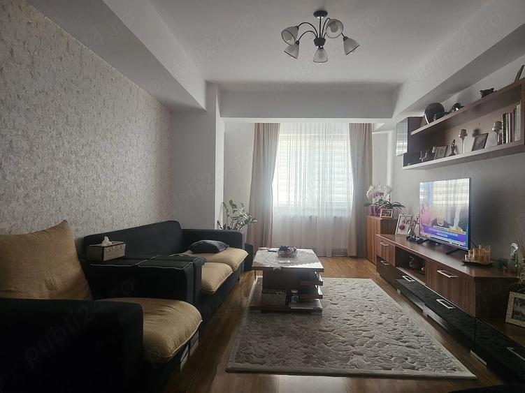 Apartament cu 2 camere decomandat în George Enescu