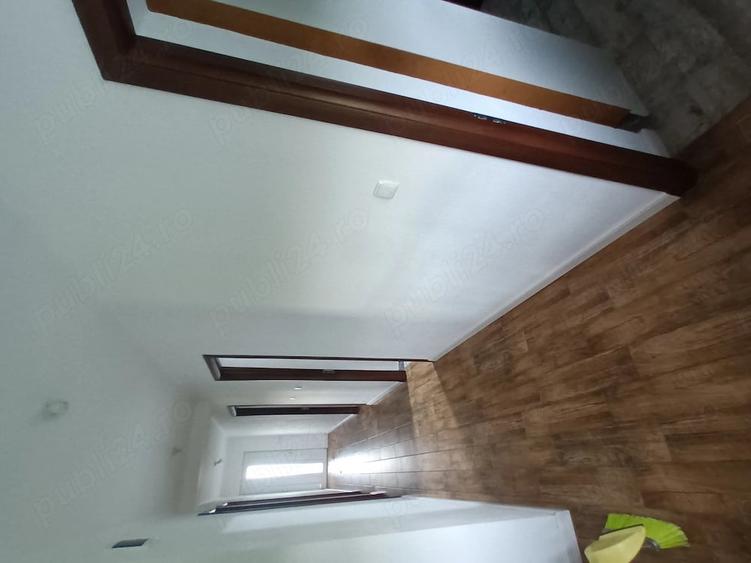Casă cu Teren 1100 Mp în Valea Călugărească