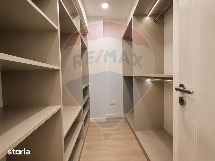 Apartament cu 3 camere, mobilat în Tomis III