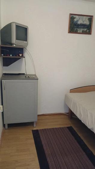Pe Str.Dragos Voda de inchiriat garsoniera confort1,mobilata,utilata,parter cu microcentrala. - 5