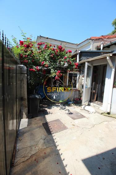Casă individuală cu 5 camere cu Canalizare în Gara de Nord