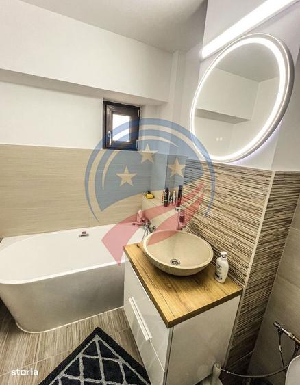 Inchiriez apartament central doua camere - 3