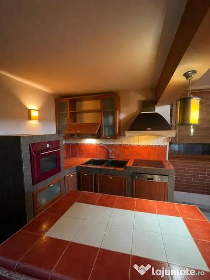 Casă cu 4 camere cu Teren 1084 Mp în Tăuții-Măgherăuș