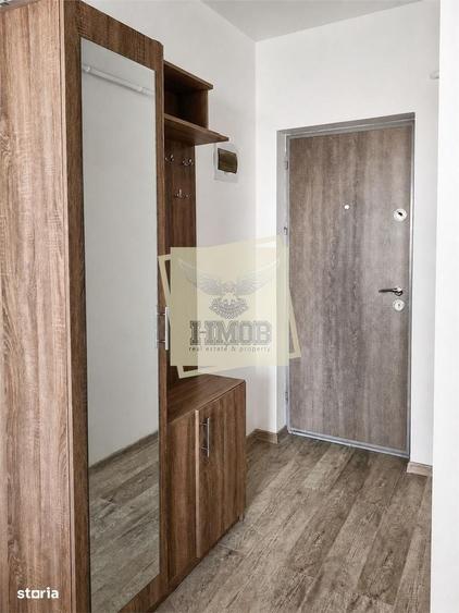 Apartament cu 3 camere decomandat în Turnișor