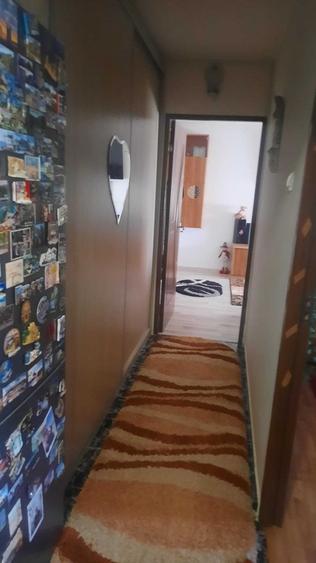 Apartament cu 2 camere decomandat în Drumul Taberei