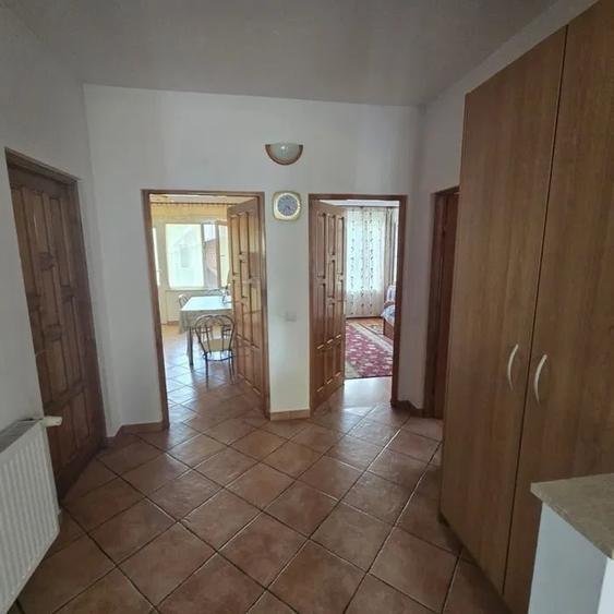 Casă individuală cu 6 camere cu Canalizare în Aiud