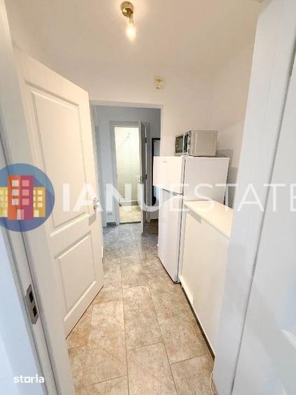 Apartament cu 2 camere semidecomandat în Gara de Nord