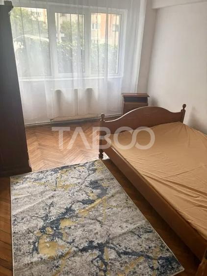 Apartament cu 4 camere decomandat, mobilat în Mărăști