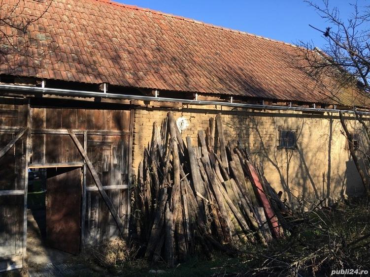 Casă cu 3 camere cu Teren 2000 Mp în Tirol