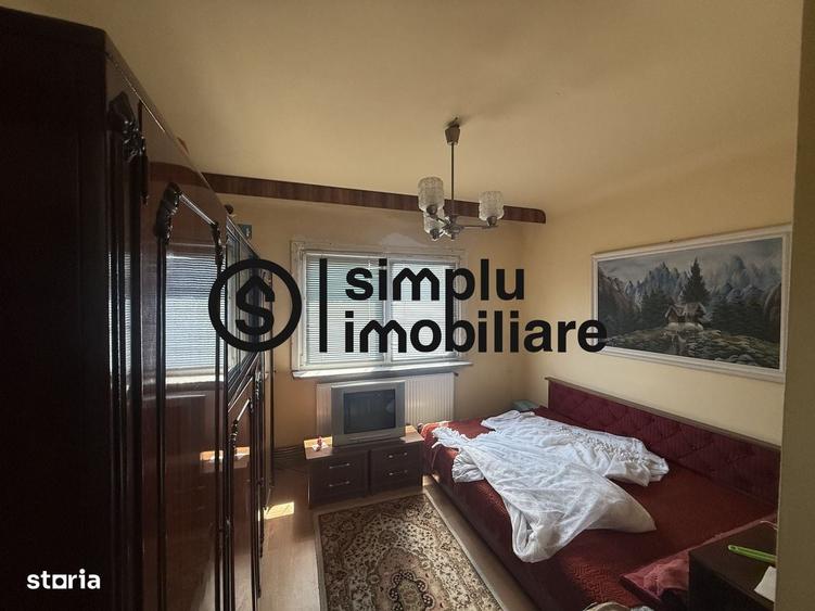 Apartament cu 4 camere decomandat în 1 Mai