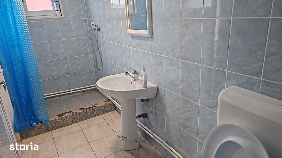 Apartament cu 10 camere în Odoreu