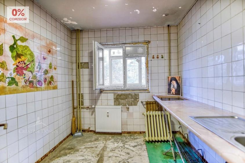 Apartament cu 3 camere decomandat în Rahova