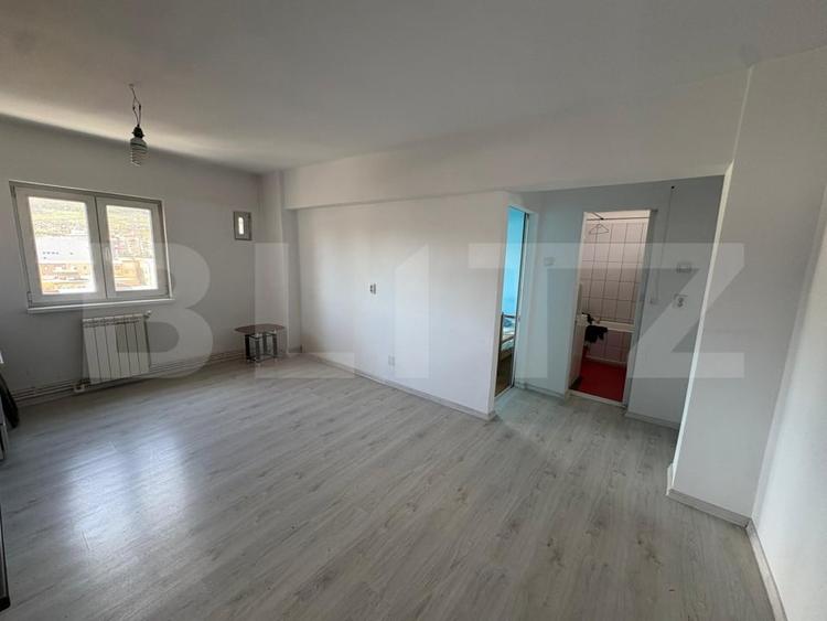 Apartament cu 2 camere decomandat, mobilat în Gării